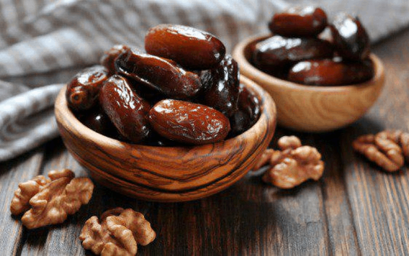 کدام خرما قند کمتری دارد؟